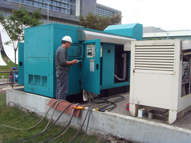 和硕发电机出租